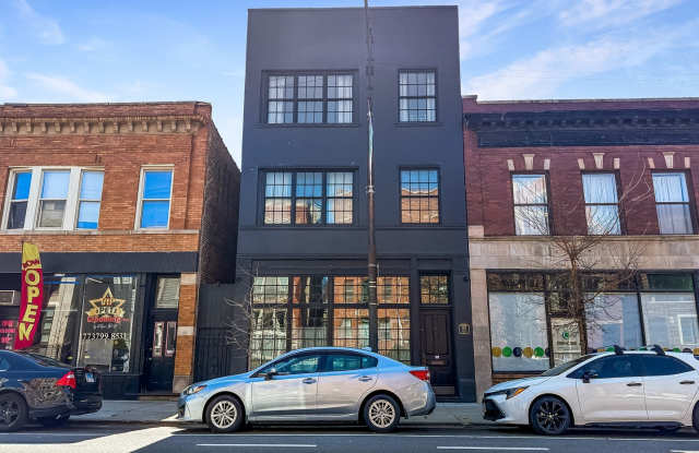 1917 W Belmont Avenue photos photos