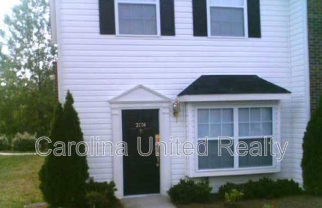 2174 Sardony Ln - 2174 Sardony Lane, Charlotte, NC 28213