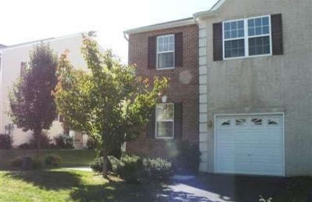 3634 Clauss Drive - 3634 Clauss Drive, Lehigh County, PA 18062