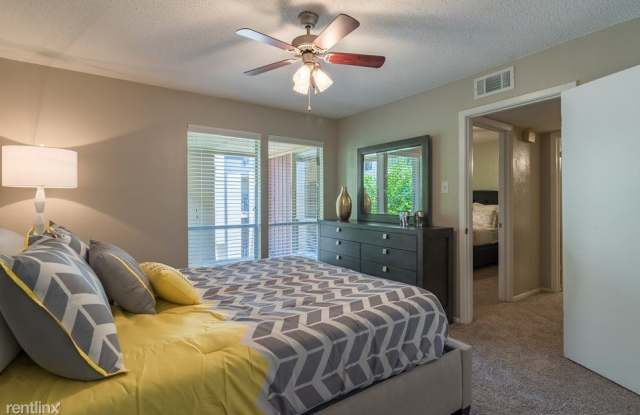 2015 Taxco Rd # 9 Gallery 3