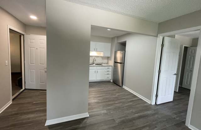 27796 Oregon Rd, Apt 13 Gallery 1