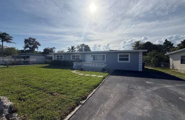 1513 NW 15TH AVE FORT LAUDERDALE, FL 33311 photos photos