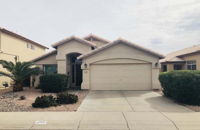 235 W ANGELA Drive - 235 West Angela Drive, Phoenix, AZ 85023