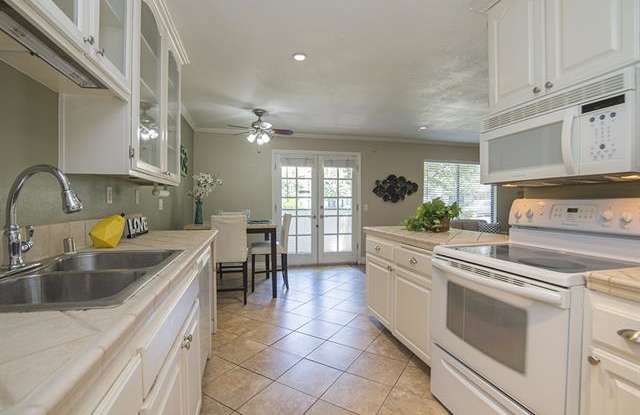 5006 Collwood Way #79 - 1 Gallery 2