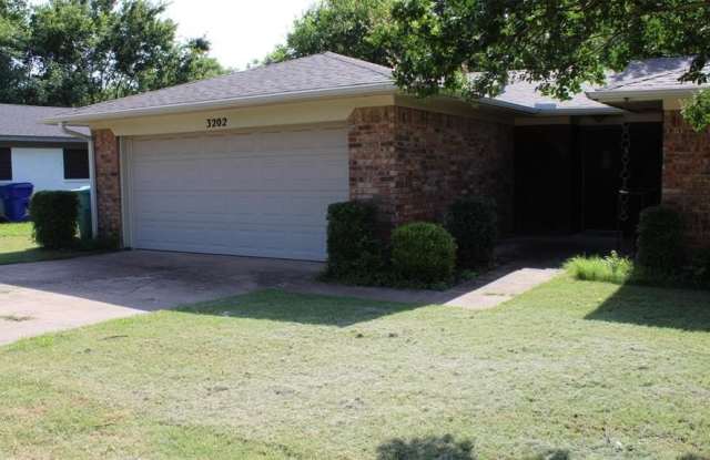 3202 Burgandy Lane photos photos