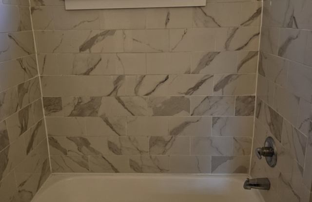 3212 Ellwood Ave photos photos