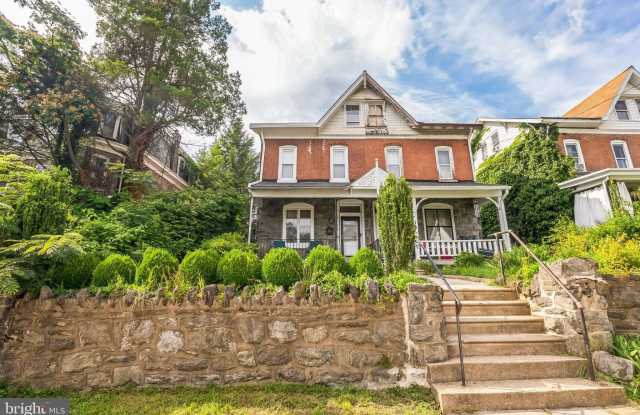 117 ROCHELLE Avenue - 117 Rochelle Avenue, Philadelphia, PA 19128