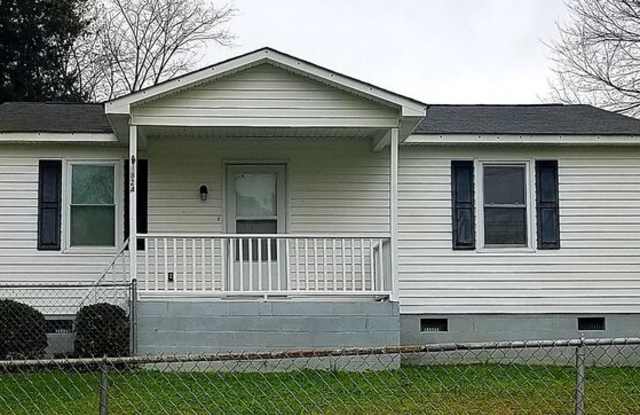 1824 McGuire Street - 1824 Mc Guire Street, Gastonia, NC 28052