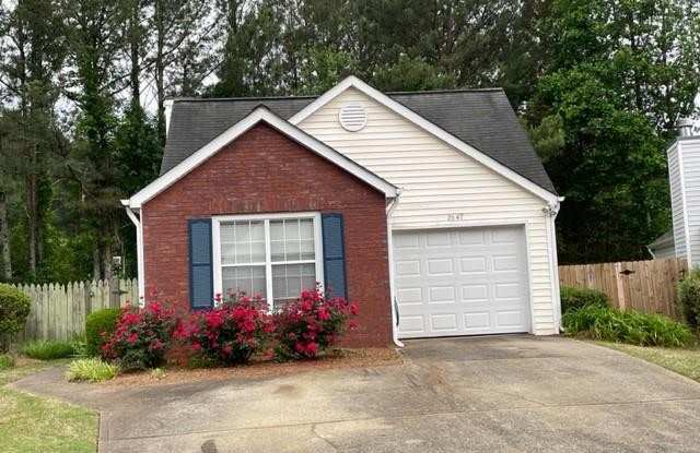 2647 Laurel Lane NW - 2647 Laurel Lane Northwest, Kennesaw, GA 30152
