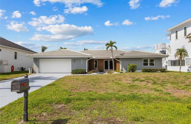 23 OCEAN DRIVE photos photos