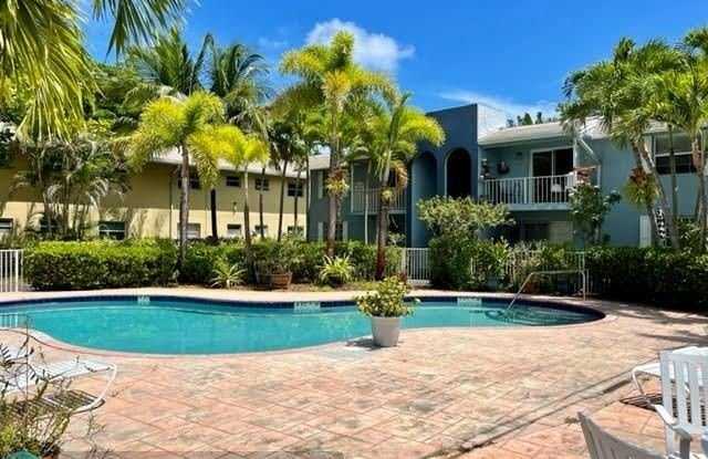 2607 NE 8th Ave - 2607 Northeast 8th Avenue, Wilton Manors, FL 33305