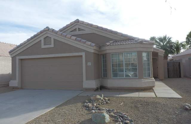 Spacious 3-Bedroom Home with Pool in Beautiful Lake Community photos photos