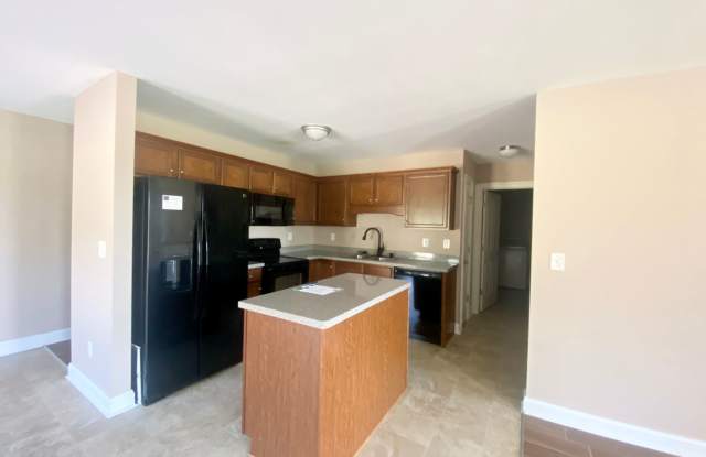 532 Millbrooke Circle Gallery 3