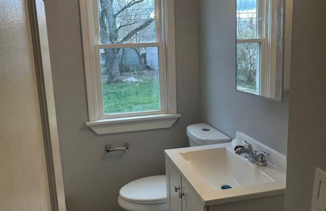4bd Single Maple Section 8 Gallery 4