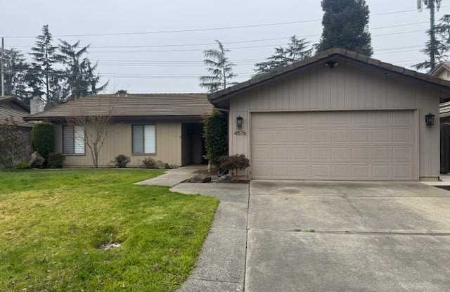 4576 Winding River Cir photos photos