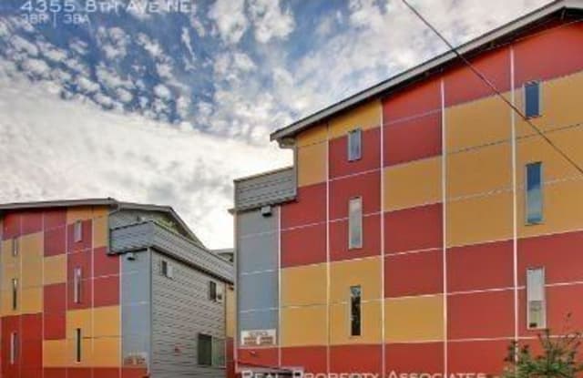 4355 8th Ave NE - 4355 8th Avenue Northeast, Seattle, WA 98105