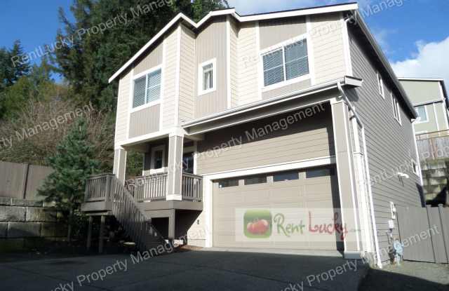 Fabulous 4-Bedroom Home w/Loft, A/C  2-Car Garage in Newer Kent Neighborhood! photos photos