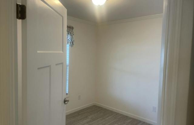 6974 41st Avenue N Gallery 2