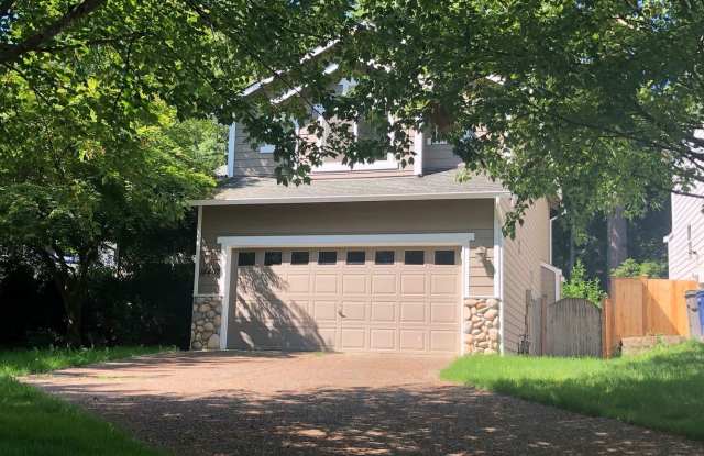 14407 108th PL NE - 14407 108th Pl NE, Kirkland, WA 98034