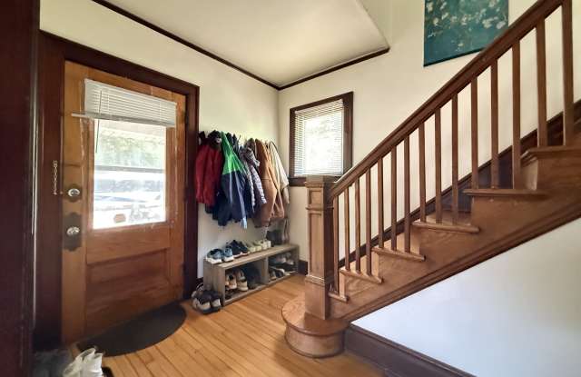 1008 West Huron Street Gallery 4