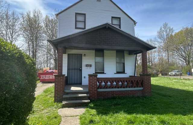 Charming 3-Bedroom Property in Prime Location photos photos