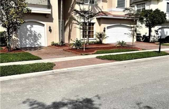 17989 SW 54th St photos photos
