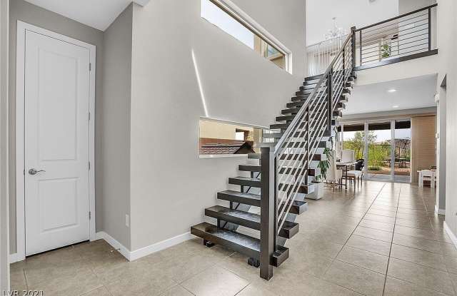 6000 Andezano Drive Gallery 2