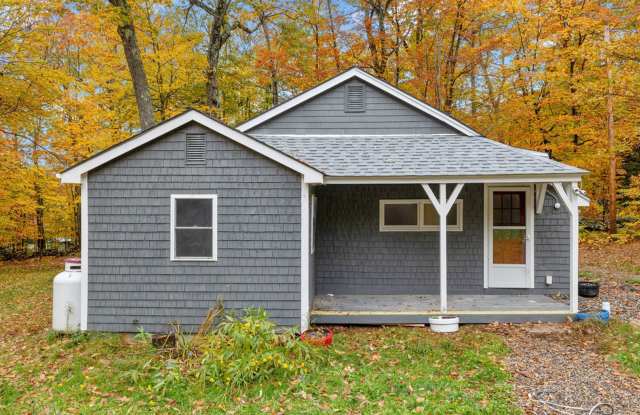Quiet Home in Ossipee New Hampshire photos photos