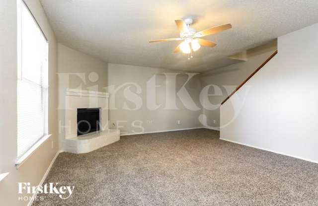 5704 Creekhollow Drive Gallery 3