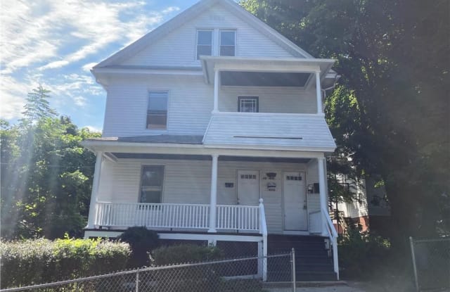13 Crescent Street - 13 Crescent Street, Ansonia, CT 06401