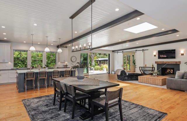630 Oak Grove Dr - 630 Oak Grove Drive, Montecito, CA 93108