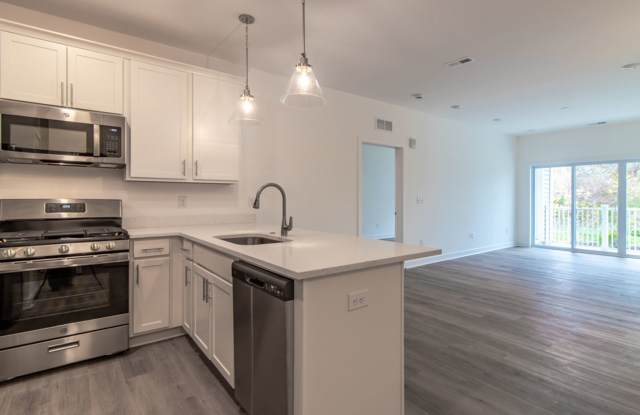 Gorgeous first floor - 2 bed 2 bath YEAR ROUND condo - Residence at Rehoboth Bay photos photos