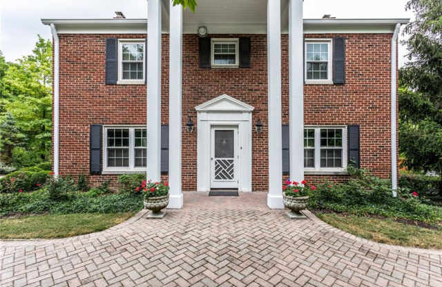 7065 Central Avenue - 7065 Central Avenue, Indianapolis, IN 46220