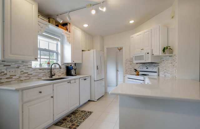 4614 Ossabaw Way Gallery 2