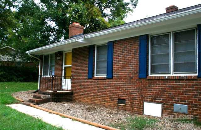 3121 Iredell Drive - 3121 Iredell Drive, Charlotte, NC 28269