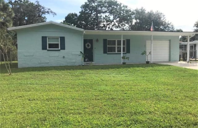 236 N MAPLE AVENUE - 236 Maple Ave, Palm Harbor, FL 34684