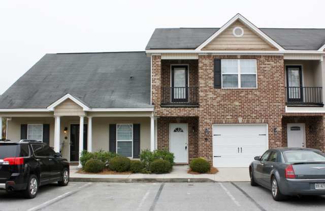 **Available Now**  2 Bedroom, 2.5 Bath Townhome in the Berwick Area. Gallery 3