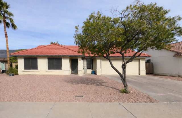 ALTA MESA COMMUNITY - 5802 East Enrose Street, Mesa, AZ 85205