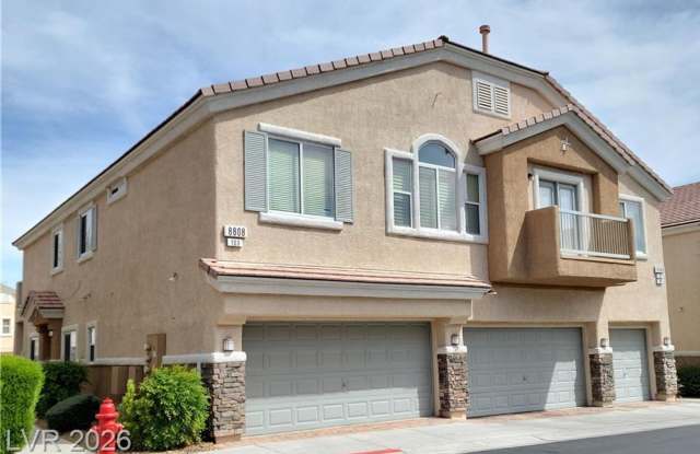 Gated Southwest Rental with Garage, Patio & Outdoor Fitness Area photos photos