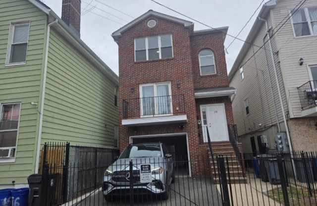 158 Sherman Ave photos photos