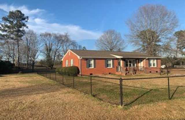 55 Maple Tree Lane Gallery 1