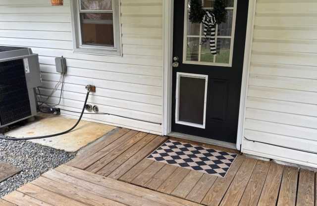 3548 N FREDERICK PIKE photos photos