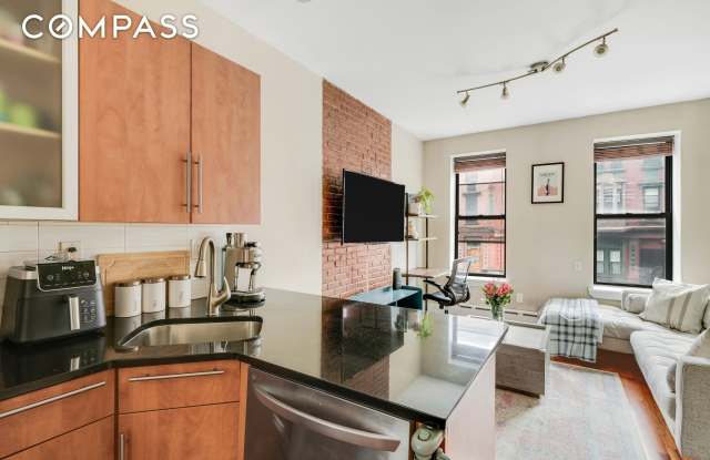 161 West 133rd Street Gallery 4