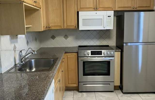 1601 NE 191st St photos photos