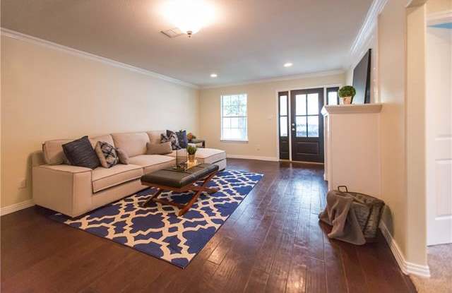3782 Winfield Avenue Gallery 3