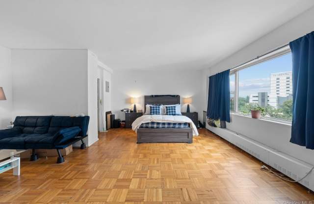 4 Fordham Hill Oval unit: 9E - 4 Fordham Hill Oval, Bronx, NY 10468 4 Fordham Hill Oval unit: 9E - 4 Fordham Hill Oval, Bronx, NY 10468