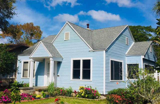 2911 2ND AVENUE N - 2911 2nd Avenue North, St. Petersburg, FL 33713