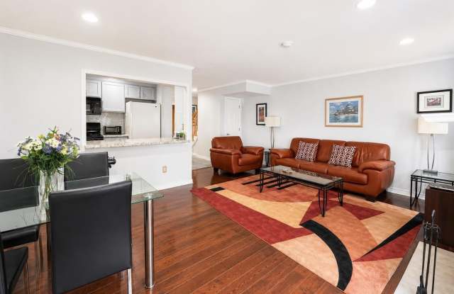 802 Sara Circle Gallery 2