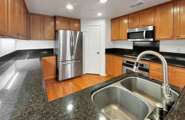 Stunning 3-Bedroom Home in Gated Irvine Community - 174 Hayward, Irvine, CA 92602