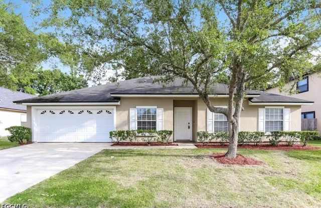 10730 Apple Blossom Trail Extension - 10730 Apple Blossom Trail East, Jacksonville, FL 32218 10730 Apple Blossom Trail Extension - 10730 Apple Blossom Trail East, Jacksonville, FL 32218